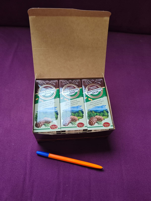 №1  Риф и Ко Шоколадная плитка «Горно-Алтайский кедр»(кедровые орехи, семена чиа)  (блок 18шт по 55г)    в Южноуральске